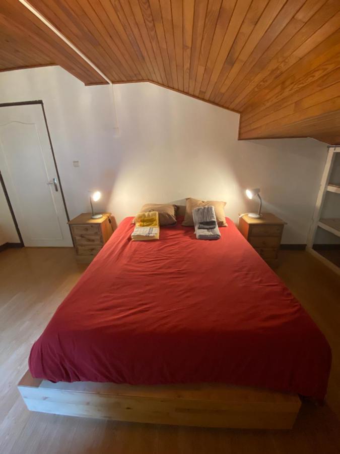 Logement Mansarde Dans Maison Avec Jardin En Bord De Piste, Vue Montagne Les Houches Exterior photo